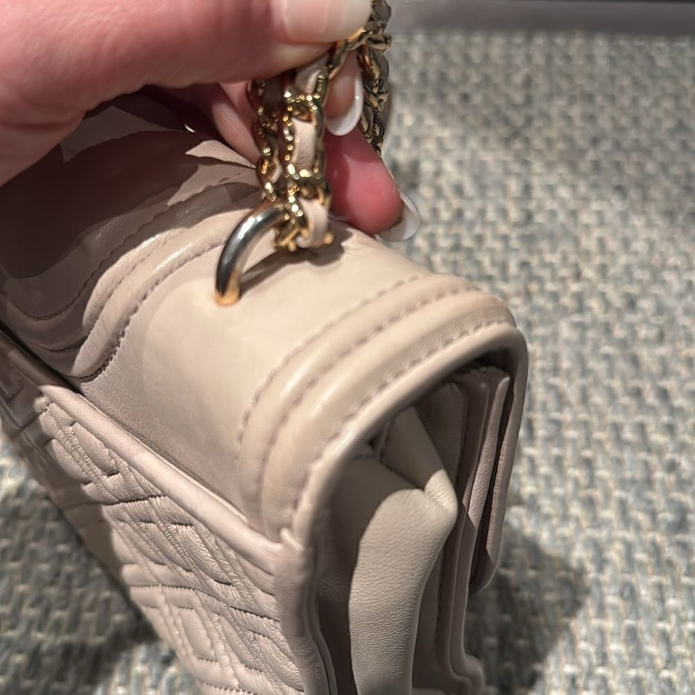 Tory Burch -Authentic Fleming Small Convertible Shoulder Bag Light Taupe - Picture 12 of 17